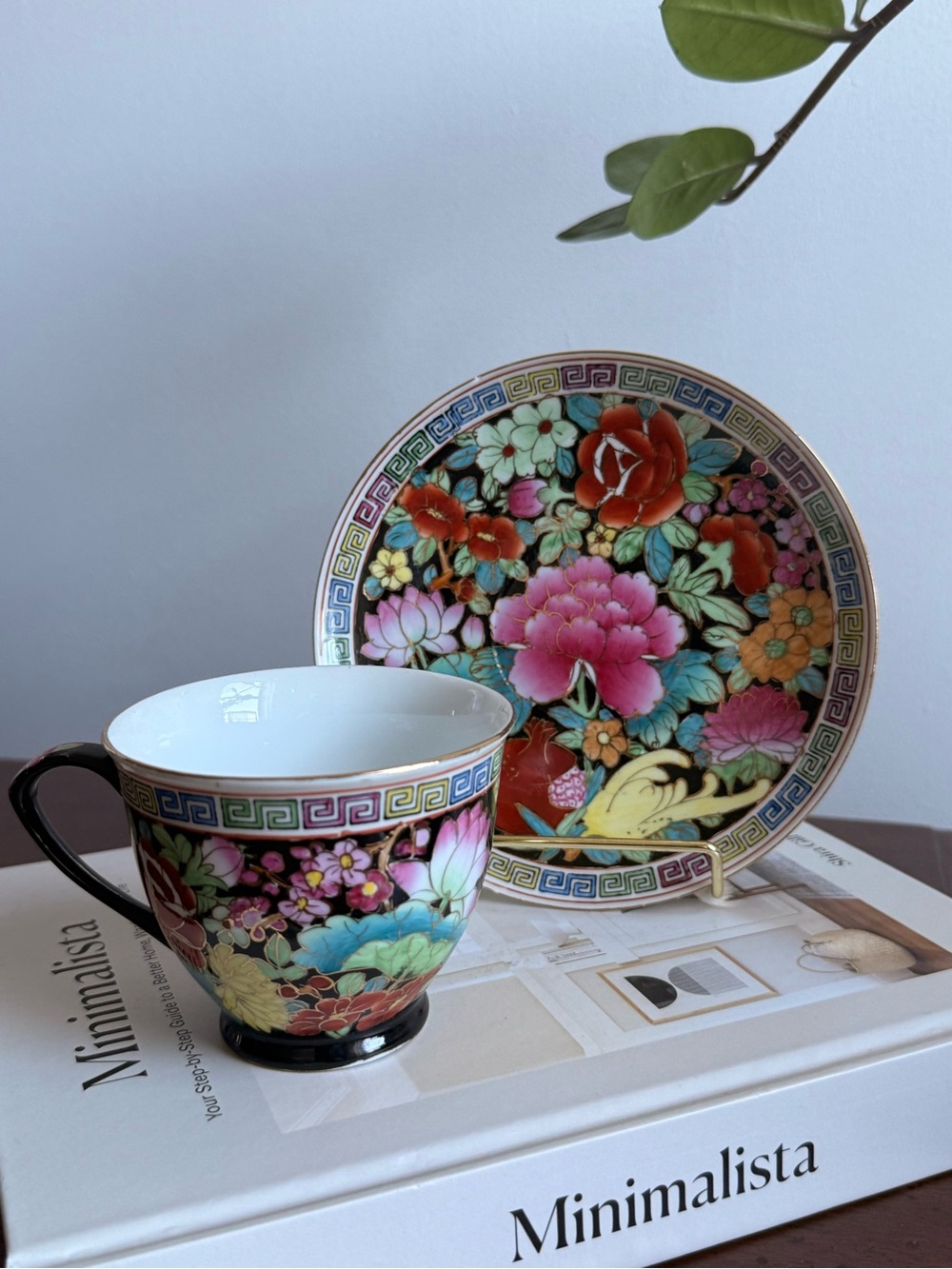 Chinese Famille Noir- Mille Fleur Porcelain Tea Cup and Saucer Set - Multicolor